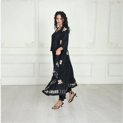 Luxe Nera Bellezza Hand-Embroidered Linen Co-Ord Set